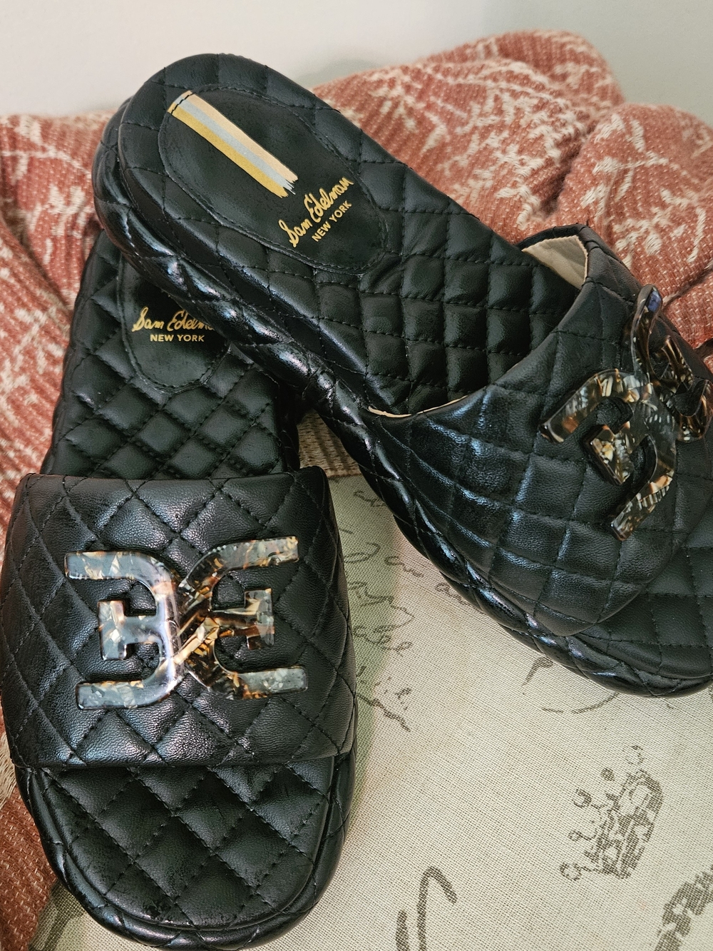 Sam Edelman Black Tortoise Shell Quilted Slide Sandals Like New Sz 6